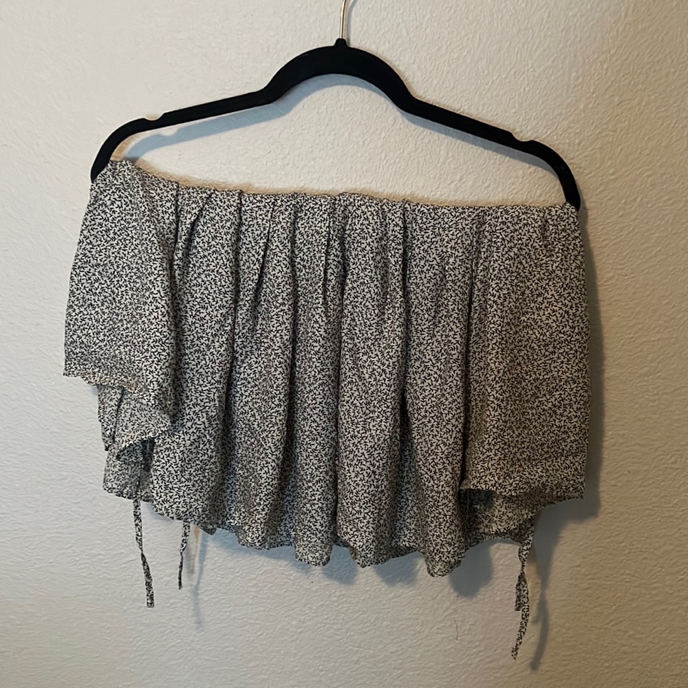 Leaf pattern flowy skater style